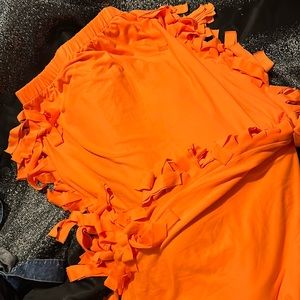 Cute ankle skirt with flares on the side